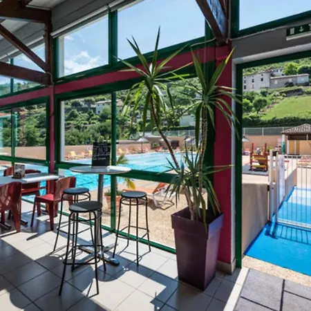 Kemping Mobil Avec Terrasse - 3 Chambres, 6 Personnes - Api-1-52-896 Saint-Rome-de-Tarn