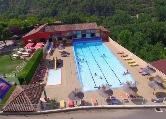 Mobil Avec Terrasse - 3 Chambres, 6 Personnes - Api-1-52-896 *